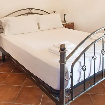 Casa Avineira