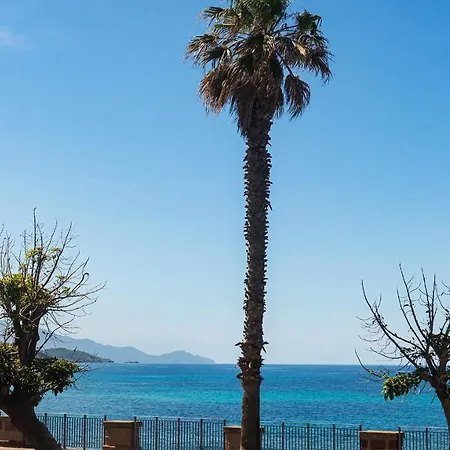 Casa Avineira Apartment